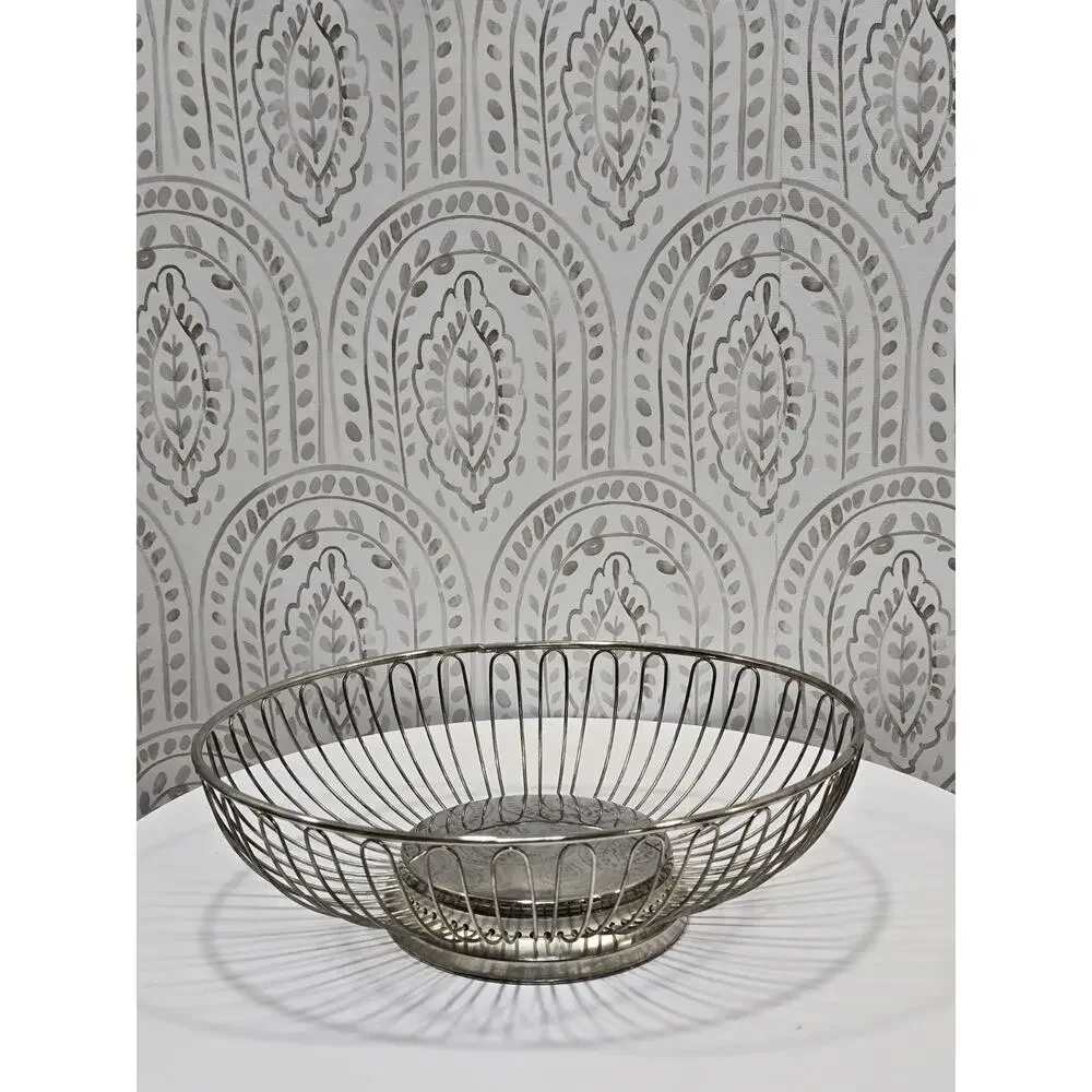 Mid-Century Modern Style Oval Silver Open Loop Wire Fruit Bread Basket Retro MCM
